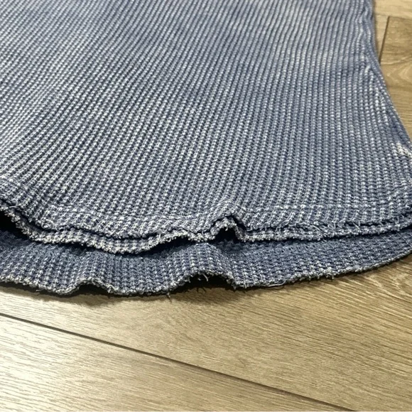 •Sold• White Birch Acid Wash Waffle Knit Henley Tank Top - Picture 3 of 9